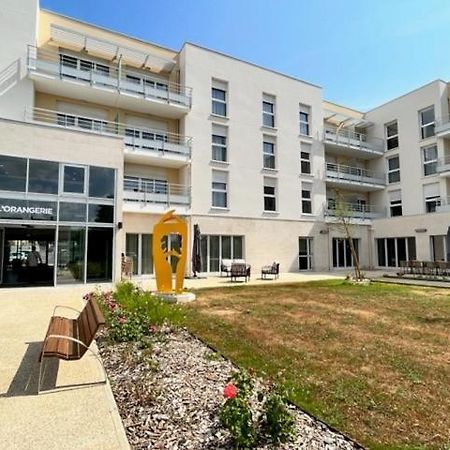 Domitys L'Orangerie Aparthotel Sens Exterior photo